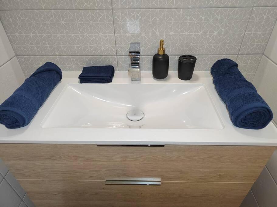 Apartamento T2 La Voute Gontardaise Les Granges-Gontardes Exterior foto